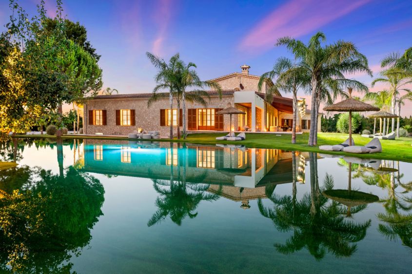 Lyvo est&aacute; evolucionando hacia una atenci&oacute;n domiciliaria m&aacute;s inteligente. Descubre nuestro nuevo modelo de suscripci&oacute;n que ofrece supervisi&oacute;n experta, transparencia y control sin la gesti&oacute;n tradicional de propiedades.