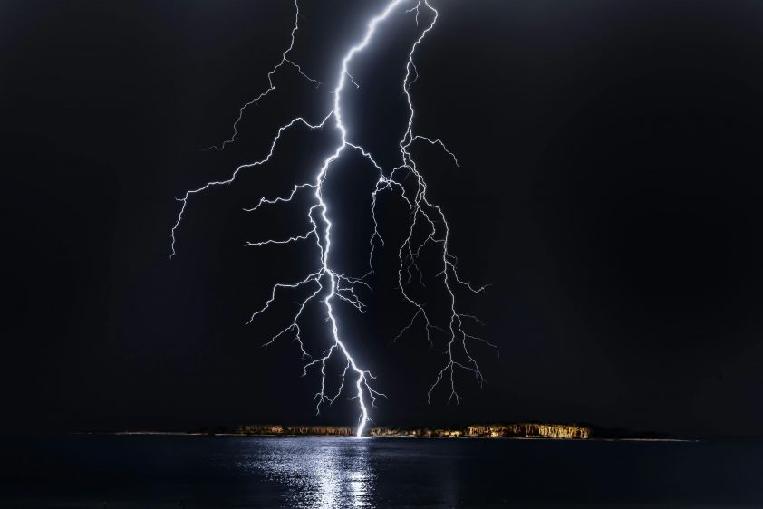 Lyvo protects your Mallorca villa from storms and winter weather with proactive checks, expert maintenance, and vetted professionals you can trust.