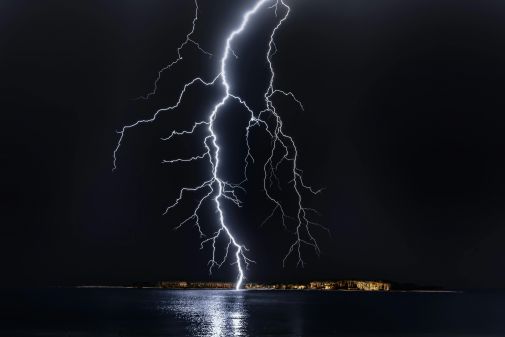 Lyvo protects your Mallorca villa from storms and winter weather with proactive checks, expert maintenance, and vetted professionals you can trust.